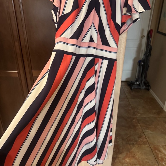 Beautiful dewss - Picture 6 of 7